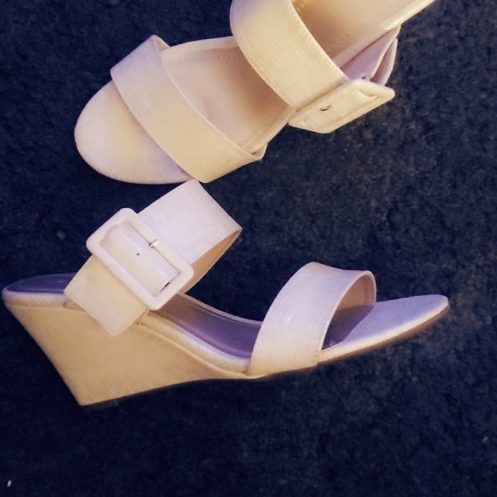 Wedge sandals